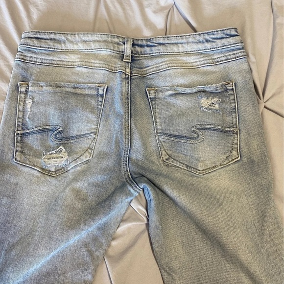 Silver Jeans Size 28 - Picture 2 of 7